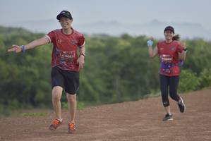 BIB: 0295, 0023
                            <button type="button" onclick="openModal(5103844)" class="btn btn-primary btn-sm float-right btn-popup" data-toggle="modal" data-target=".modal-high-quality">
                        <i class="fas fa-shopping-cart"></i> Add to Cart
                    </button>
                                            <button type="button" onclick="isThisMe(5103844, true)" class="btn btn-success btn-sm float-right btn-popup btn-isme hidden" data-toggle="tooltip" data-placement="bottom" title="นี่คือรูปของคุณใช่ไหม คลิกที่นี่เพื่อเอาเข้าอัลบั้ม">
                        <i class="fas fa-plus"></i> Add to album
                    </button>
                    <button type="button" onclick="isThisMe(5103844, false)" class="btn btn-warning btn-sm float-right btn-popup btn-isnotme hidden">
                        <i class="fas fa-ban"></i> Remove from album
                    </button>